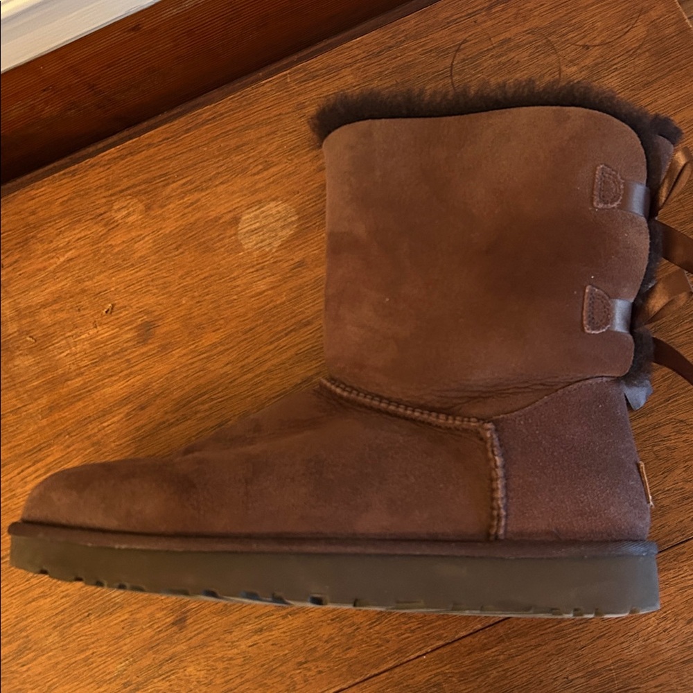 Ugg Chocolate Brown Boots with Bows - Picture 7 of 7